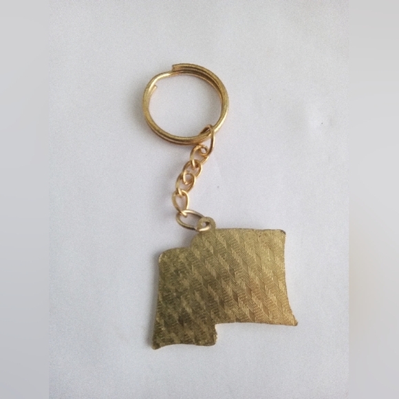 Patriotic USA Flag Lot of Vintage Pins And Key Chain United States Of America - Picture 9 of 9